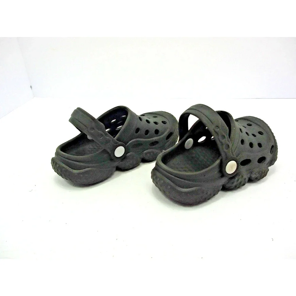 Unbranded lightweight clogs